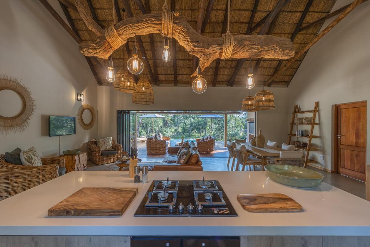 Villa Ukanyi Luxury *